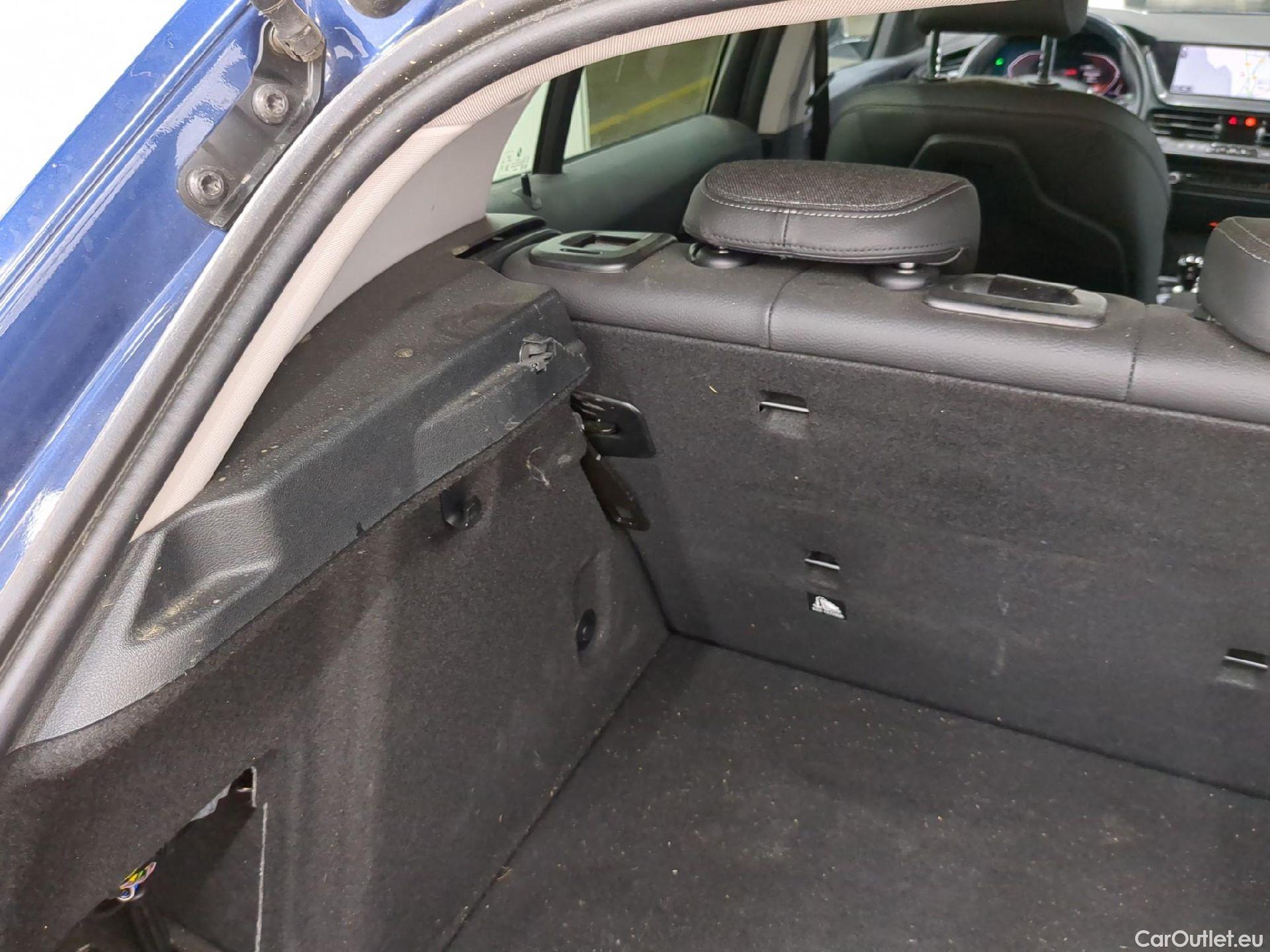  Bmw  Serie 1 Série 1 Berline 118 i Edition Sport 1.5 135CV BVA7 E6d #9