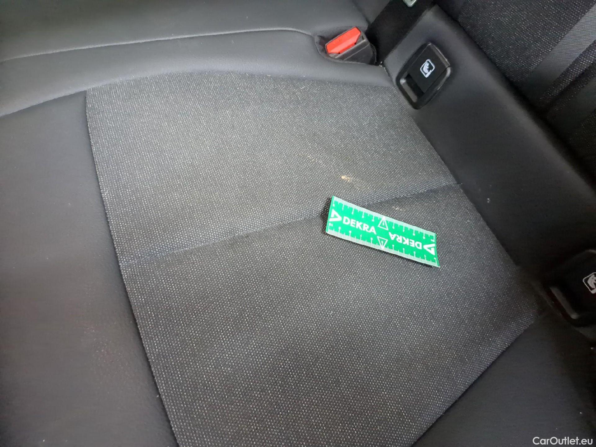  Bmw  Serie 1 Série 1 Berline 118 i Edition Sport 1.5 135CV BVA7 E6d #6