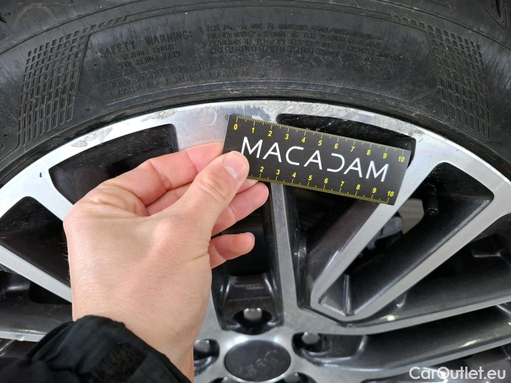  Jeep  Compass JEEP  / 2021 / 5P / SUV 1.3 TURBO T4 190 4XE LIMITED #26