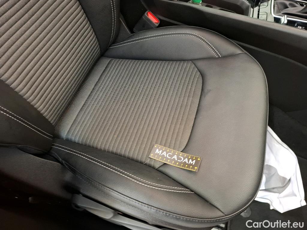  Jeep  Compass JEEP  / 2021 / 5P / SUV 1.3 TURBO T4 190 4XE LIMITED #46