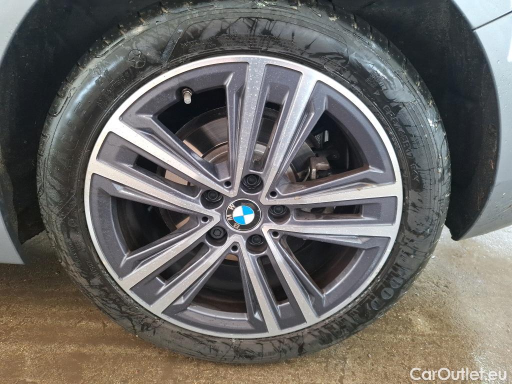  Bmw  Serie 1 BMW Série 1 / 2019 / 5P / Berline 1.5 116I Business Design #39