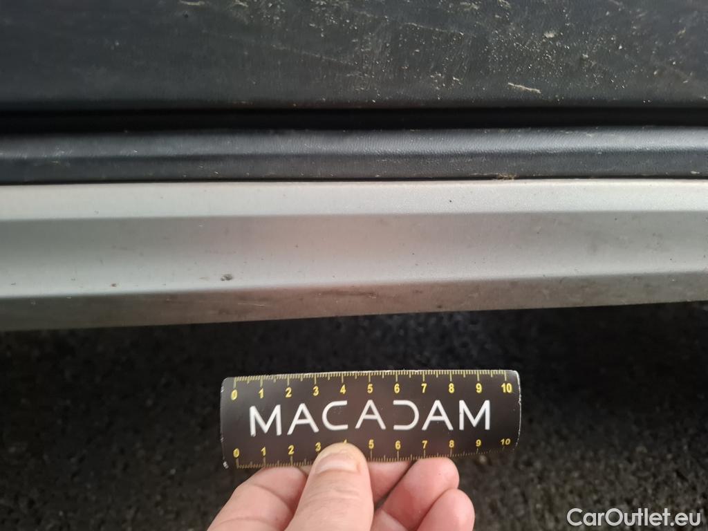  Volkswagen  Taigo VOLKSWAGEN  / 2021 / 5P / SUV 1.0 TSI 110 DSG Life Business #32