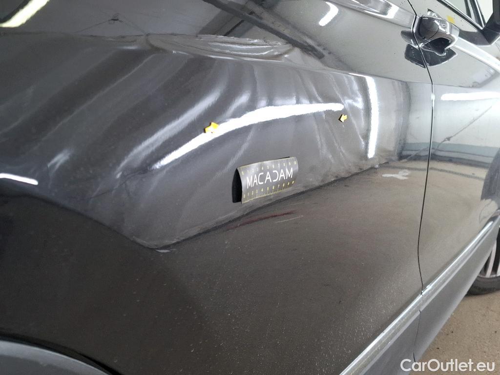  Volkswagen  Tiguan VOLKSWAGEN  / 2020 / 5P / SUV 1.4 eHybrid 245 DSG6 Elegance Exclusive #11