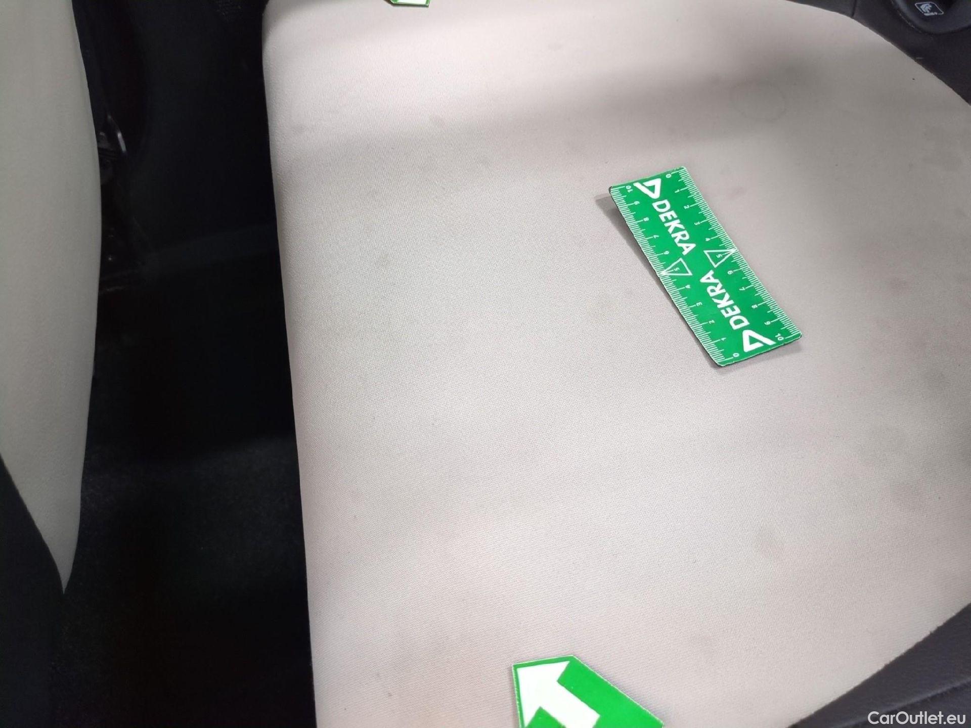  Fiat  500 FIAT  / 2015 / 3P / Berline Hybrid 1.0 BSG 70 ch Dolcevita #1