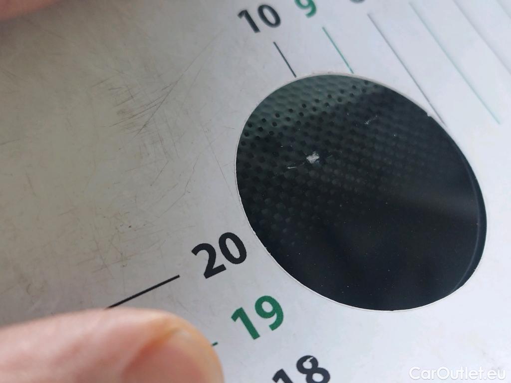  Volkswagen  Tiguan VOLKSWAGEN  / 2020 / 5P / SUV 2.0 TDI 150 DSG7 Life Business #4