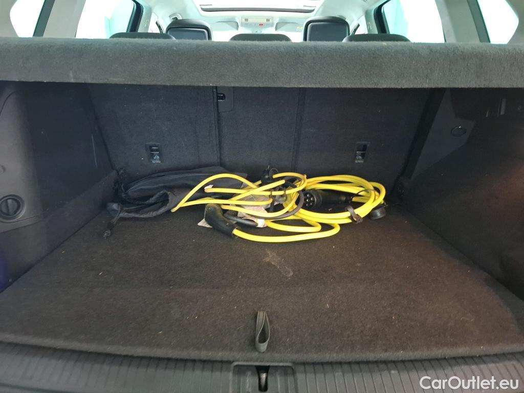  Volkswagen  Tiguan VOLKSWAGEN  / 2020 / 5P / SUV 1.4 eHybrid 245 DSG6 Elegance Exclusive #23