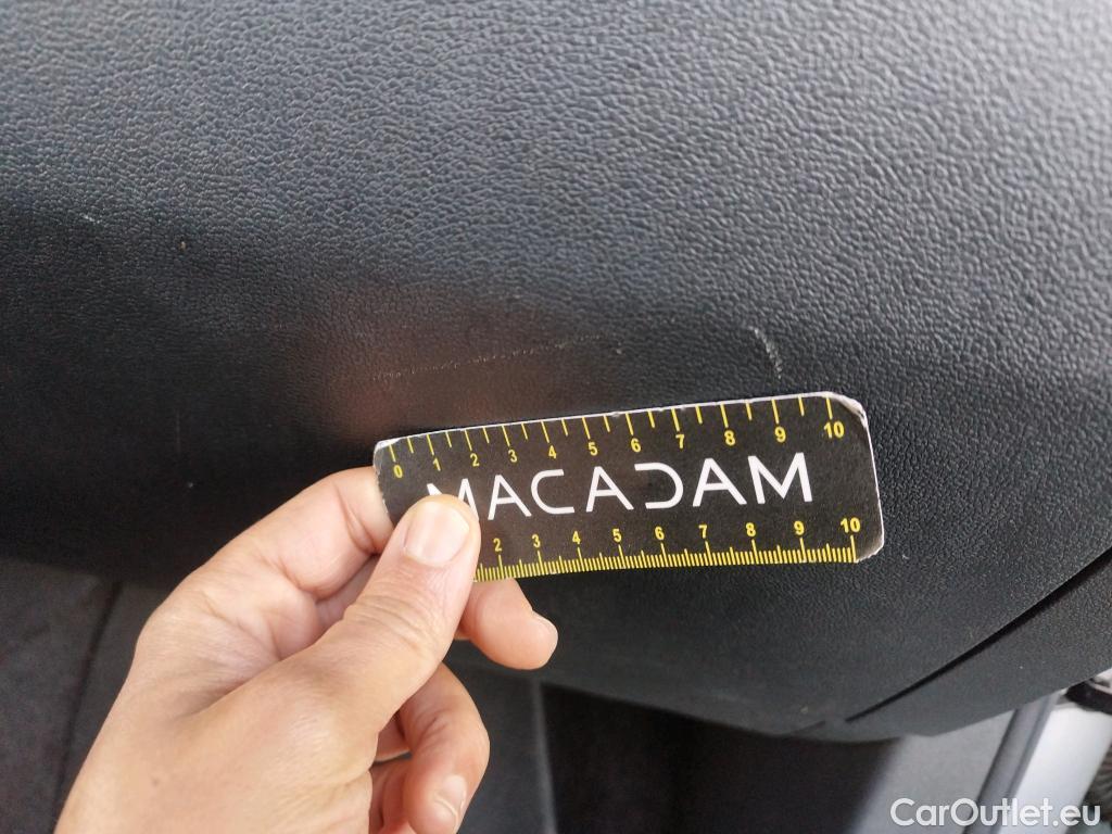  Volkswagen  Tiguan VOLKSWAGEN  / 2020 / 5P / SUV 2.0 TDI 150 DSG7 Life Business #7