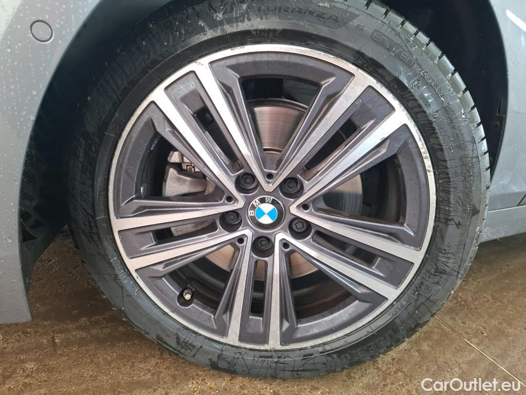  Bmw  Serie 1 BMW Série 1 / 2019 / 5P / Berline 1.5 116I Business Design #40