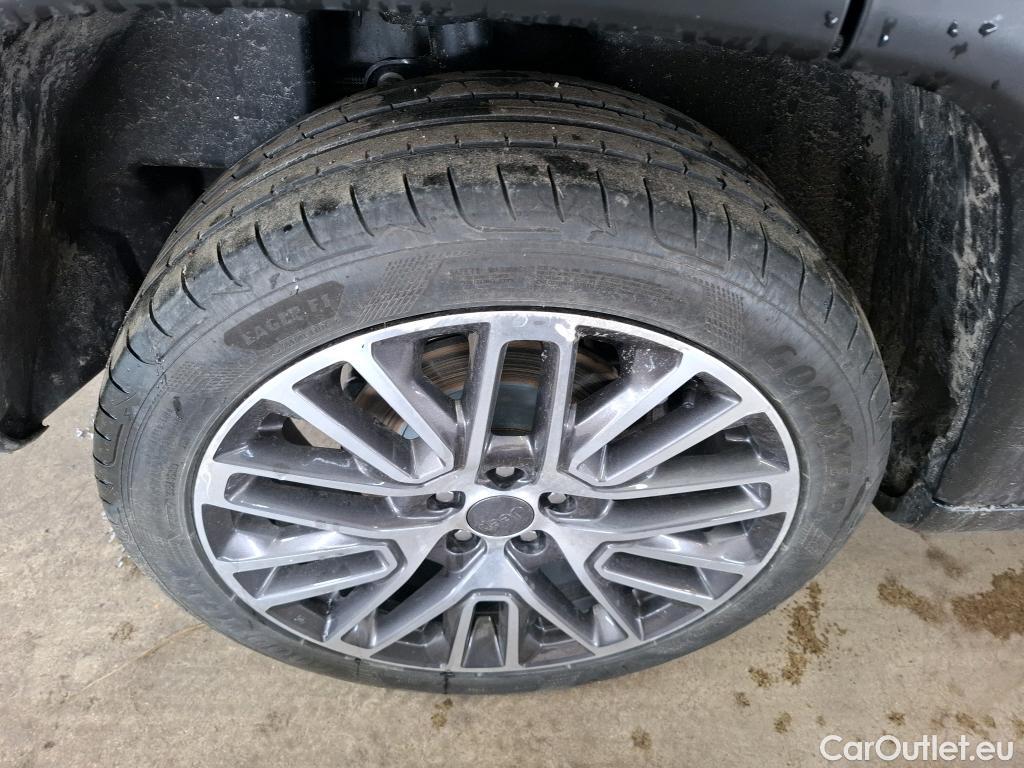  Jeep  Compass JEEP  / 2021 / 5P / SUV 1.3 TURBO T4 190 4XE LIMITED #24