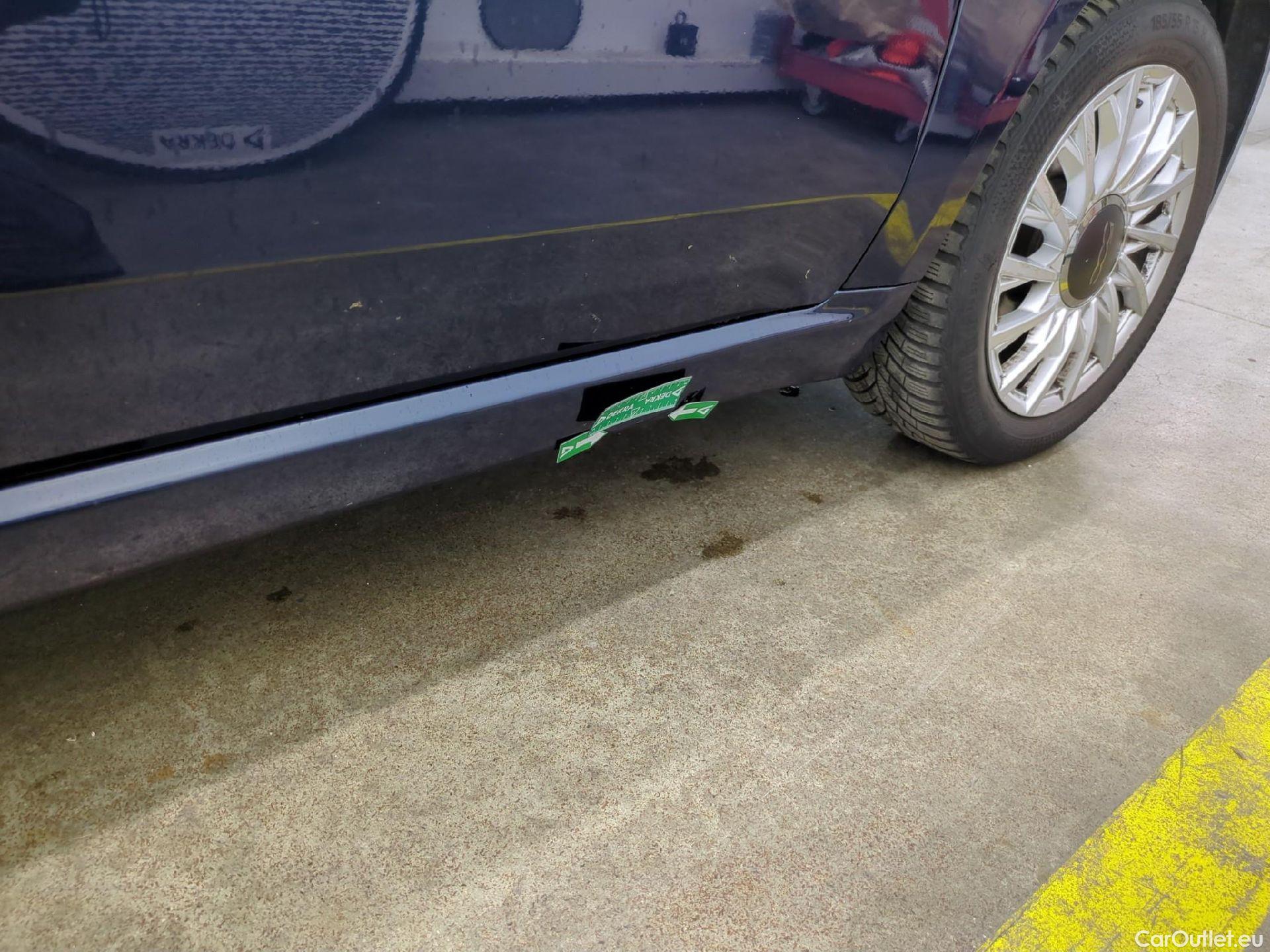  Fiat  500 FIAT  / 2015 / 3P / Berline Hybrid 1.0 BSG 70 ch Dolcevita #30