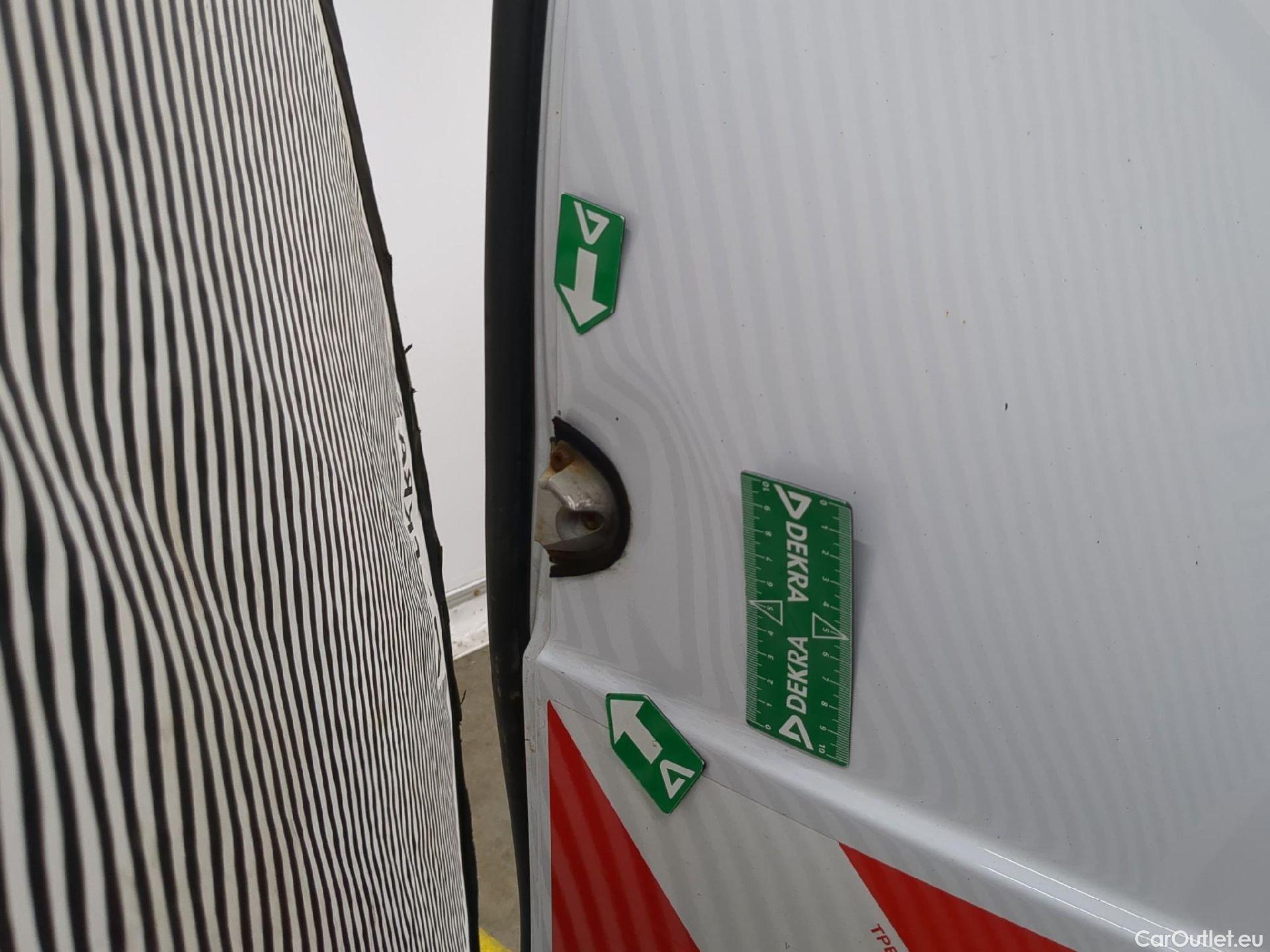  Renault  Kangoo RENAULT  Express / 2013 / 4P / Fourgonnette Gd Volume ExtraRLink - Blue dCi 95 #21