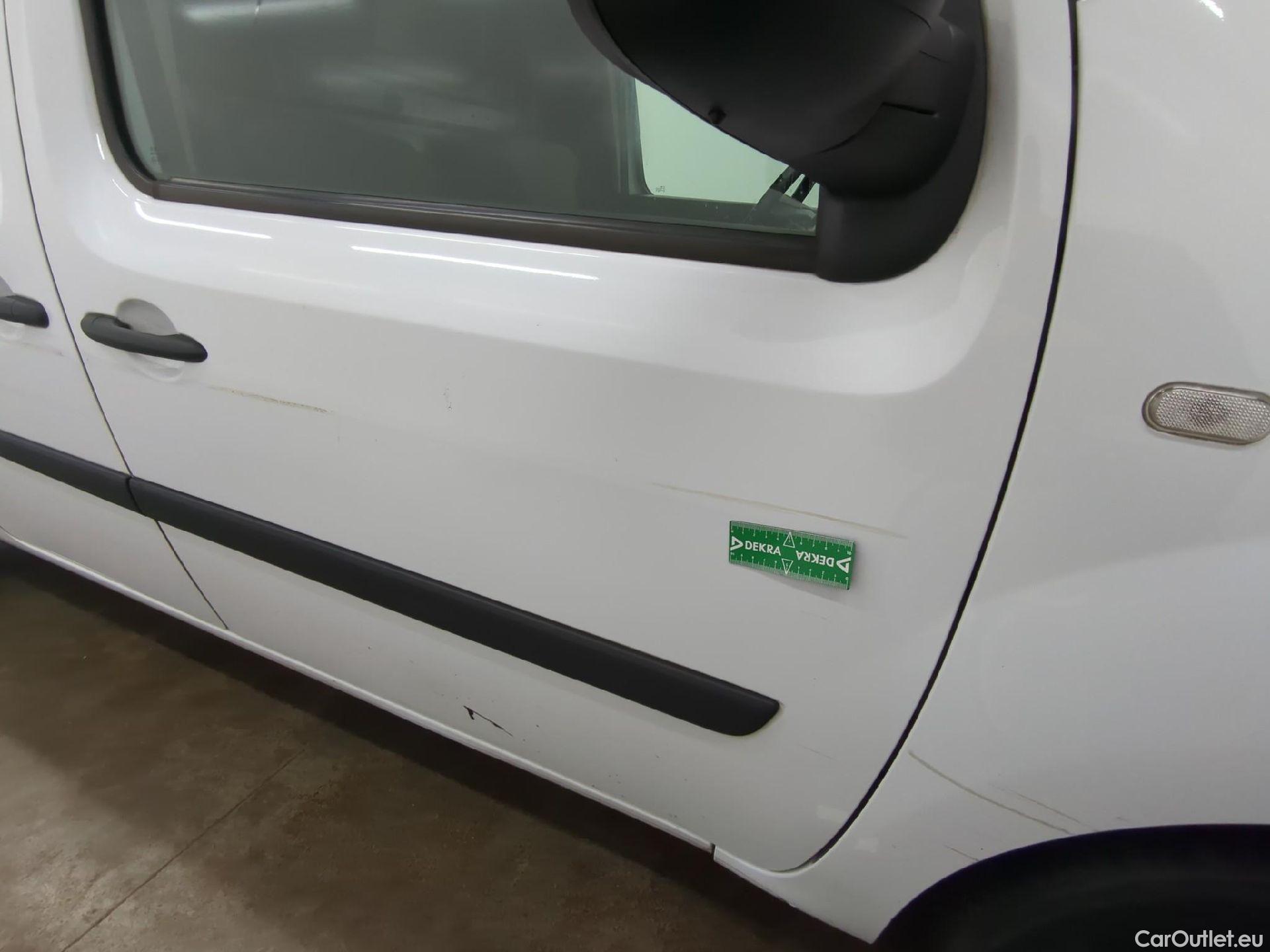  Renault  Kangoo RENAULT  Express / 2013 / 4P / Fourgonnette Gd Volume ExtraRLink - Blue dCi 95 #36