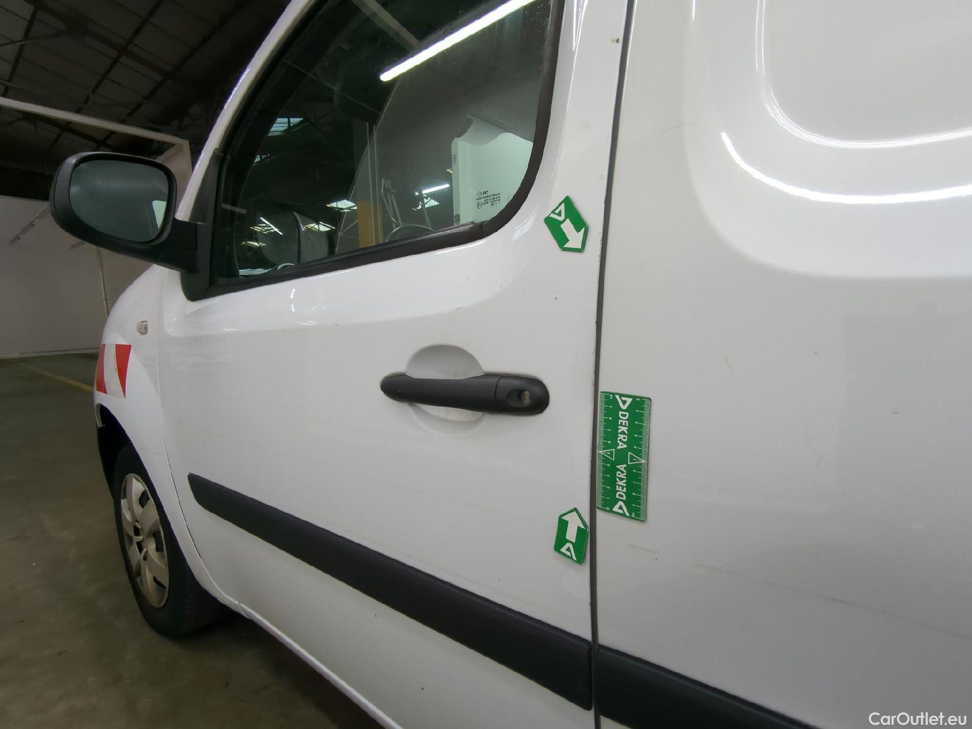  Renault  Kangoo RENAULT  Express / 2013 / 4P / Fourgonnette Gd Volume ExtraRLink - Blue dCi 95 #47
