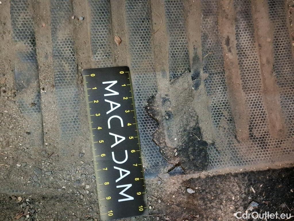  Peugeot  208  Affaire Premium 1.2 PureTech 80CV BVM5 E6 #19