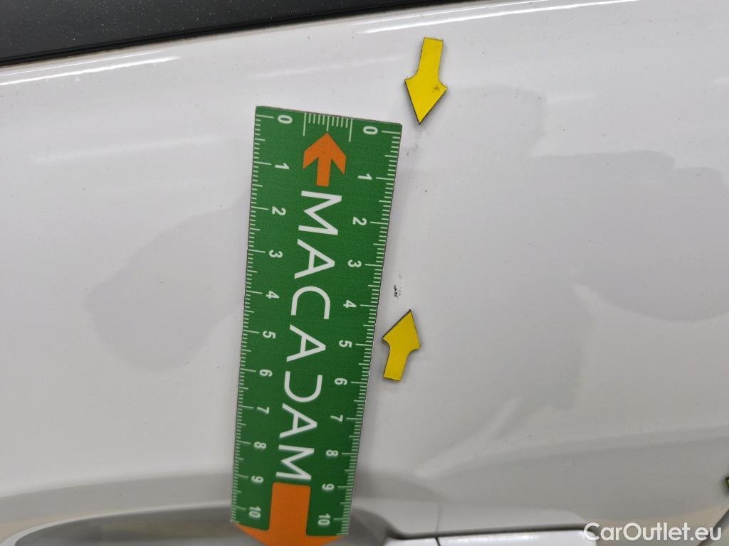  Citroen  C3  Société Feel 1.5 BlueHDI 100CV BVM6 E6dT #2