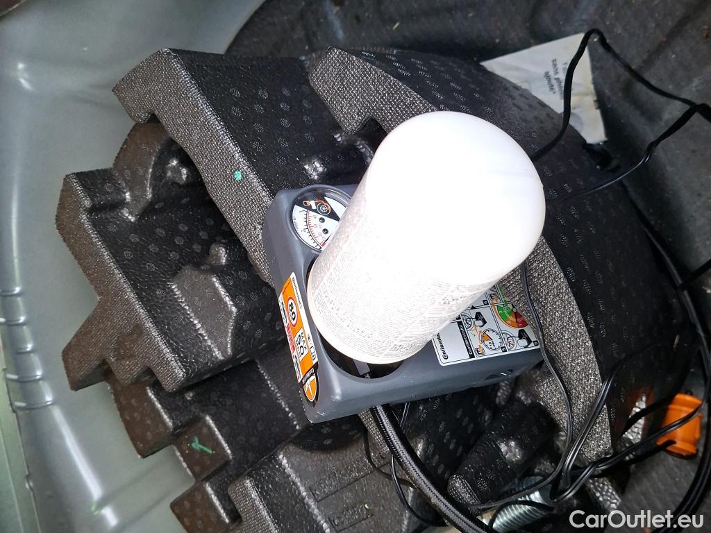  Nissan  Micra NISSAN  / 2016 / 5P / Berline IG-T 92 Business Edition / TRANSFO VP VF #10