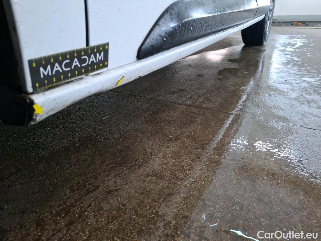  Peugeot  Expert  Fourgon Urban Compact 2.0 HDi 120CV BVA8 E6d #3