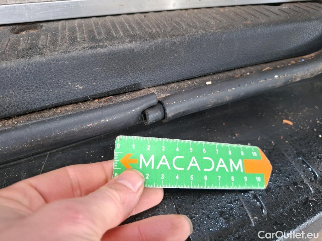  Renault  EXPRESS  Confort 1.3 TCe 100CV BVM6 E6d #12