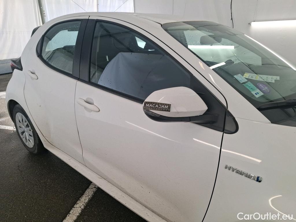  Toyota  Yaris  Hybride Affaires / 2019 / 5P / Berline 1.5 Hybride 116h France Business #16