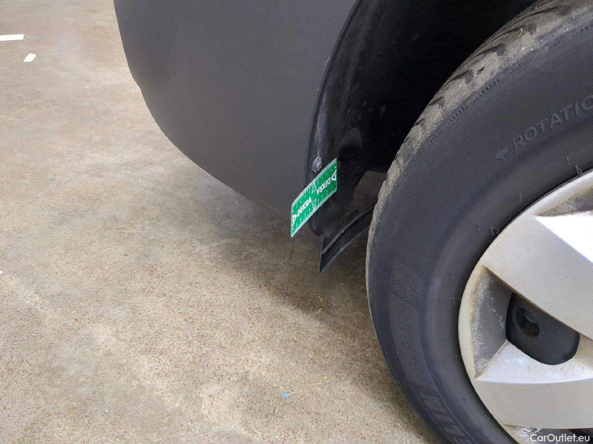  Renault  Kangoo RENAULT  Express / 2013 / 4P / Fourgonnette Gd Volume ExtraRLink - Blue dCi 95 #11