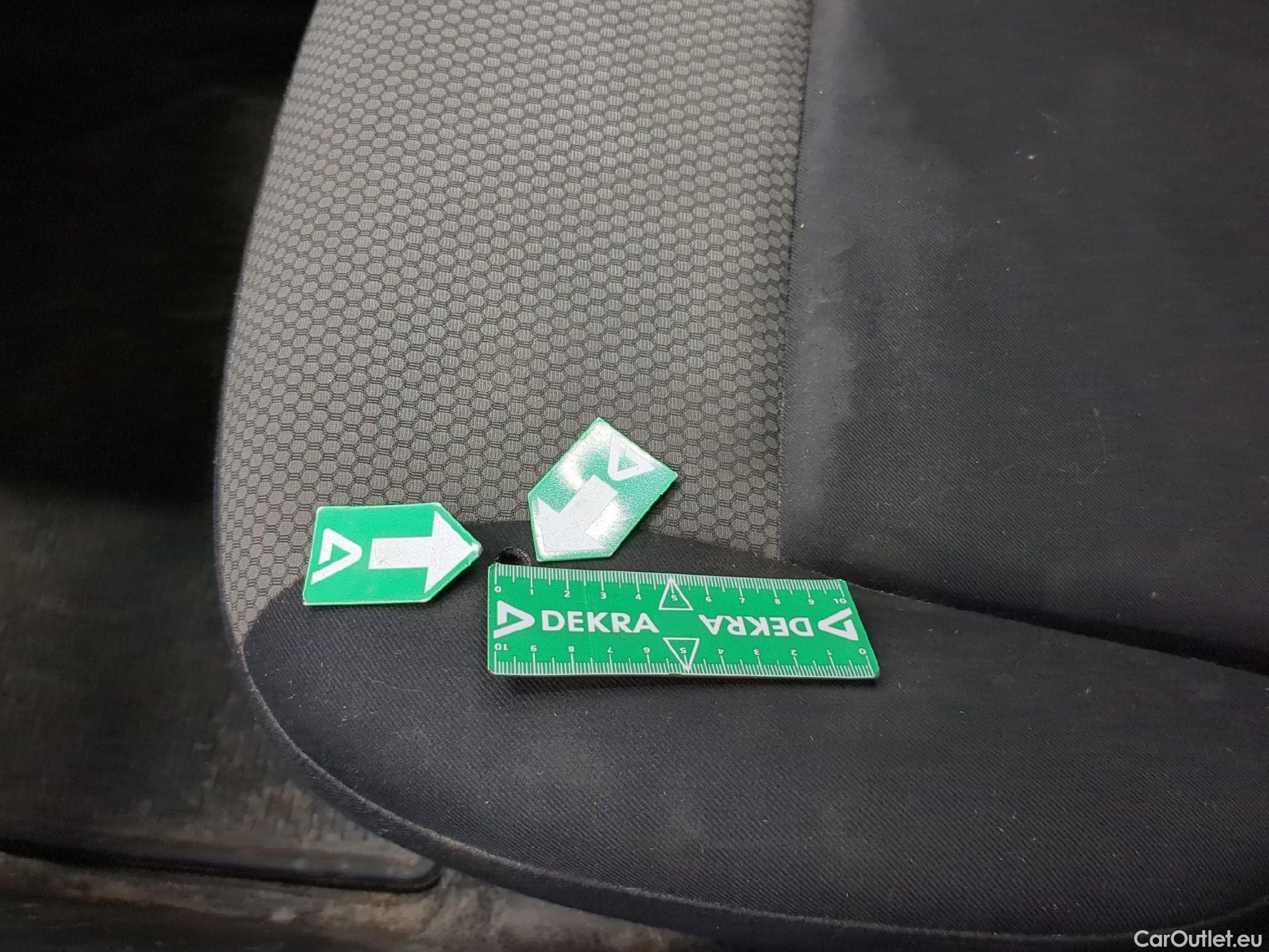  Renault  Kangoo RENAULT  Express / 2013 / 4P / Fourgonnette Gd Volume ExtraRLink - Blue dCi 95 #56