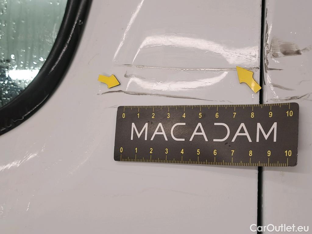  Renault  Trafic RENAULT  / 2014 / 4P / Fourgon tôlé FG GCFL1H1 1000 dCi95 Stop&Start E6 #9