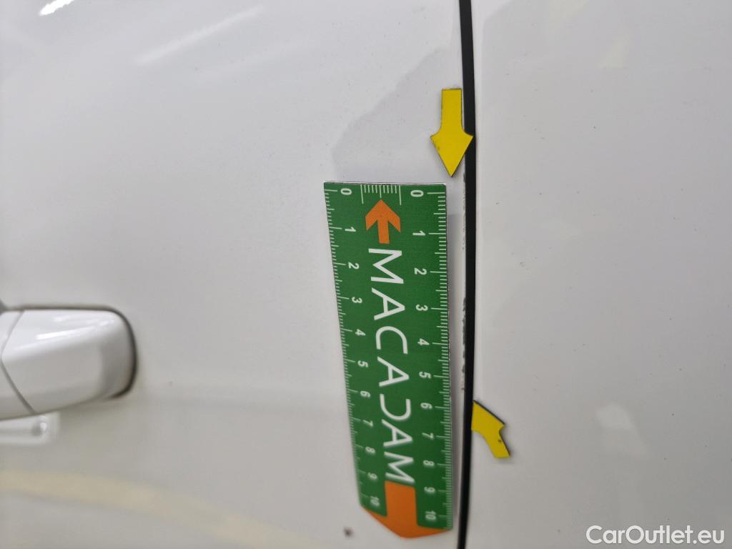  Citroen  C3  Société Feel 1.5 BlueHDI 100CV BVM6 E6dT #21