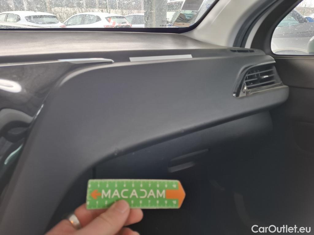  Peugeot  208  Affaire Premium 1.2 PureTech 80CV BVM5 E6 #9