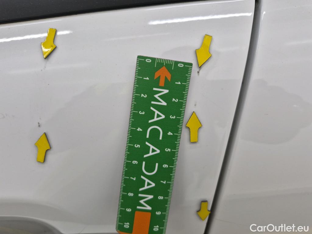  Citroen  C3  Société Feel 1.5 BlueHDI 100CV BVM6 E6dT #3