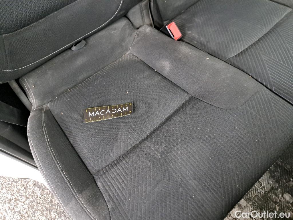  Renault  Trafic RENAULT  / 2014 / 4P / Fourgon tôlé FG GCFL1H1 1000 dCi95 Stop&Start E6 #23