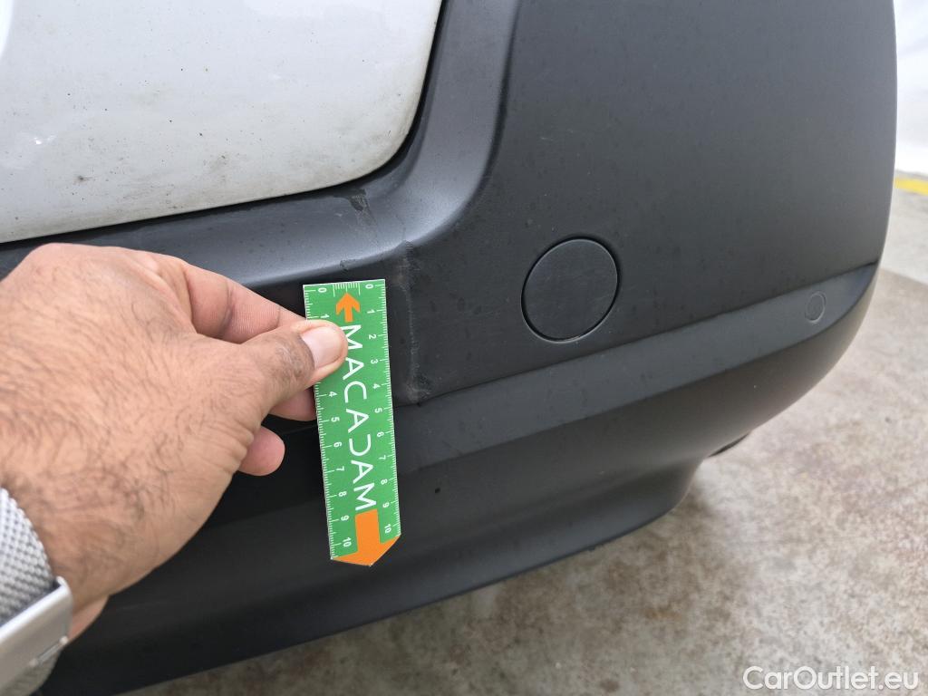  Citroen  C3  Société Feel 1.5 BlueHDI 100CV BVM6 E6dT #32