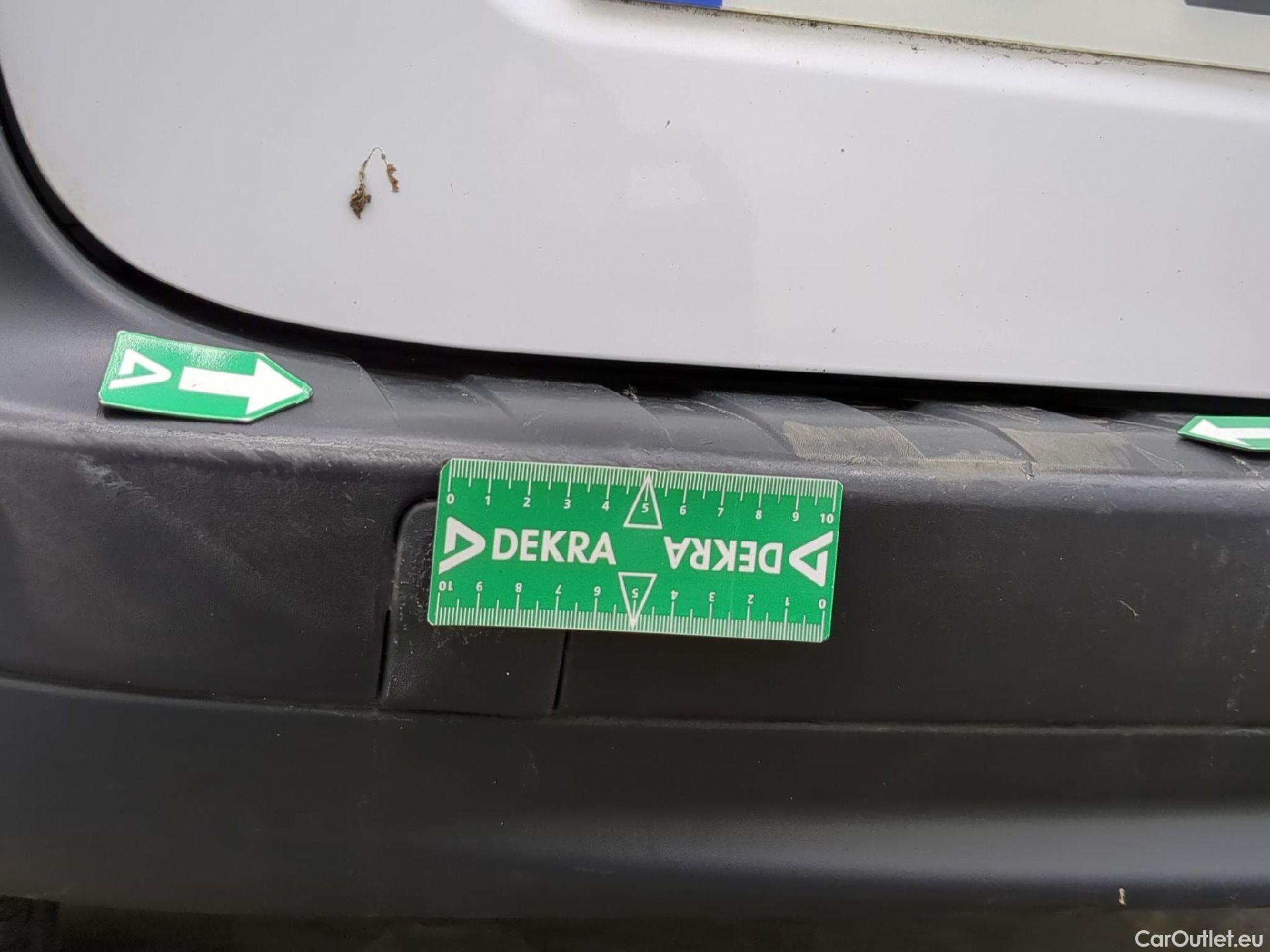  Renault  Kangoo RENAULT  Express / 2013 / 4P / Fourgonnette Gd Volume ExtraRLink - Blue dCi 95 #30