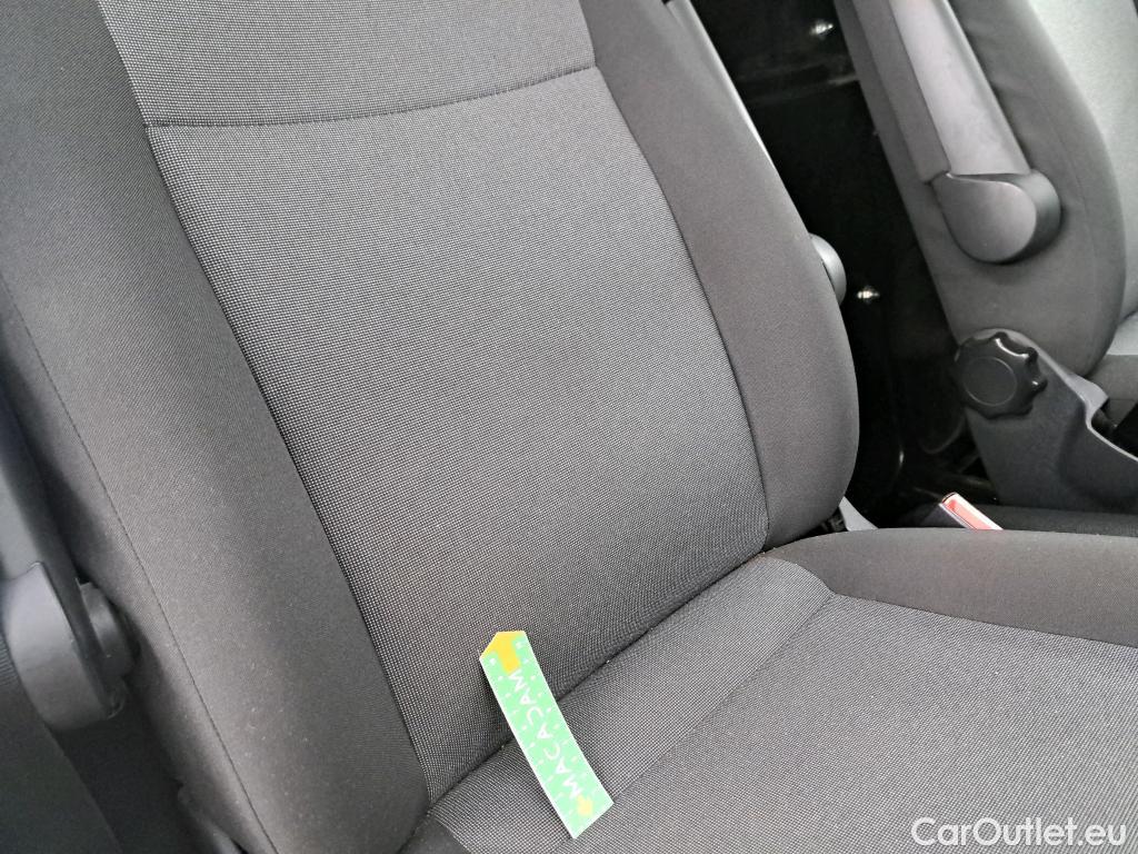  Volkswagen  Transporter VOLKSWAGEN  VU 4p Fourgon 2.0 TDi 102 L2H1 Business Line #8