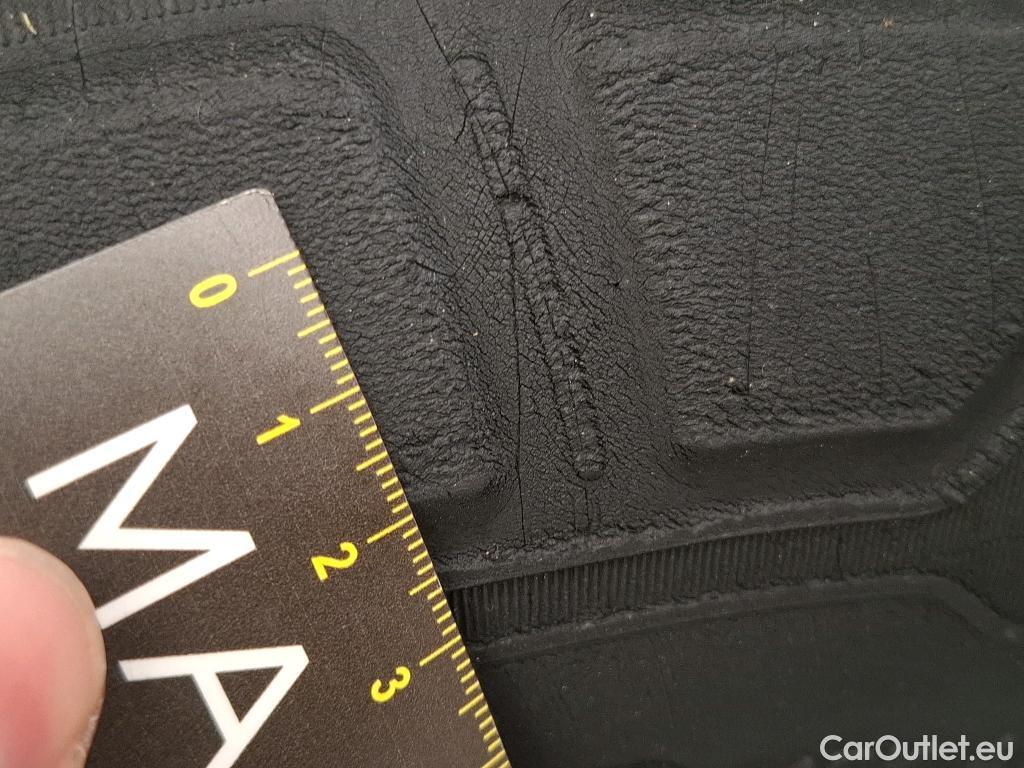  Iveco  Daily   V 35S14GA8 V/P11 H2 3520 ***GNV*** #12