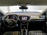  Volkswagen  T-ROC VOLKSWAGEN  / 2017 / 5P / SUV 1.0 TSI BUSINESS #3