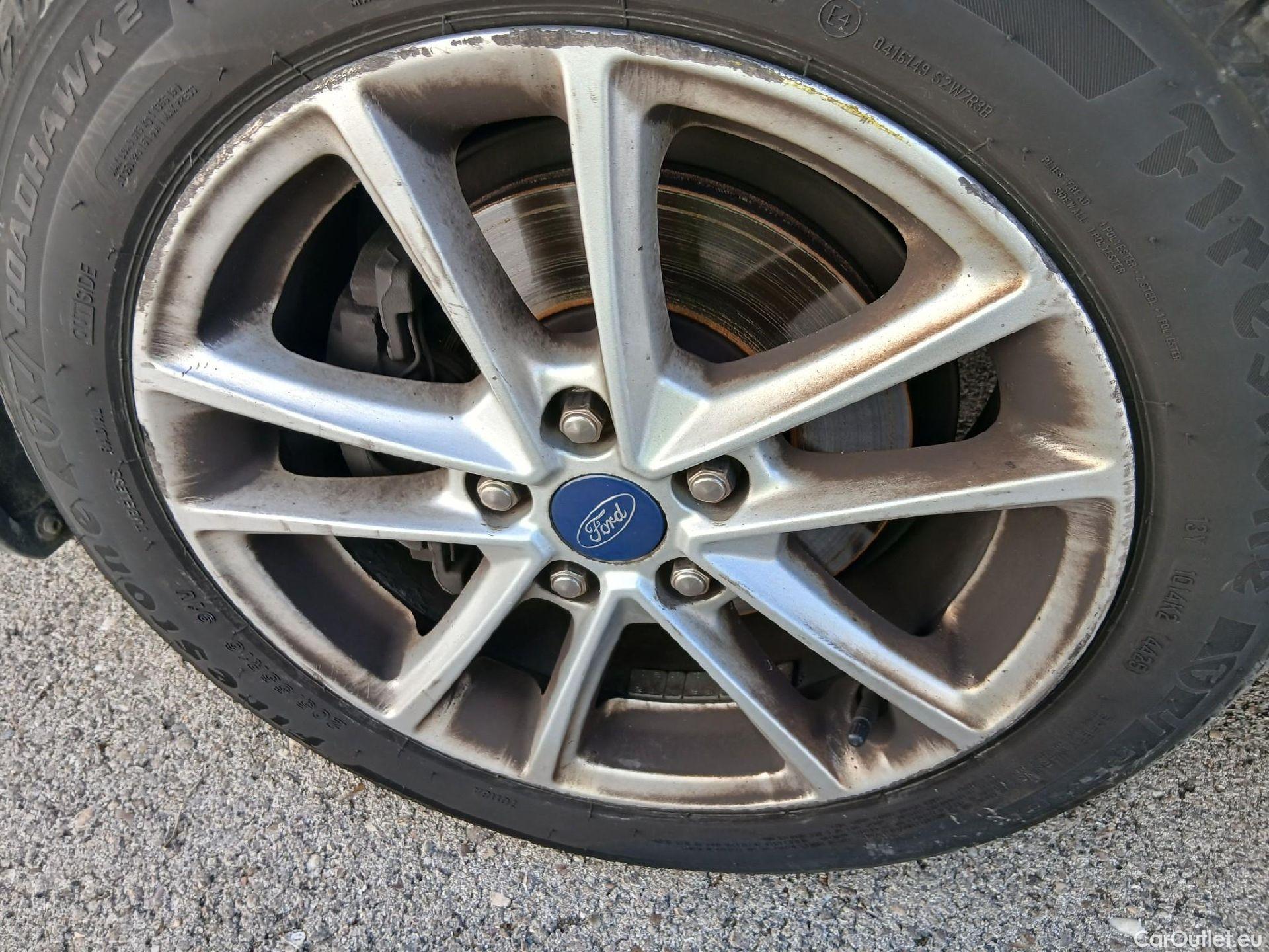  Ford  Focus FORD  5p 3G berlina con portón 1.5 TDCi E6 88kW (120CV) Trend+ #3