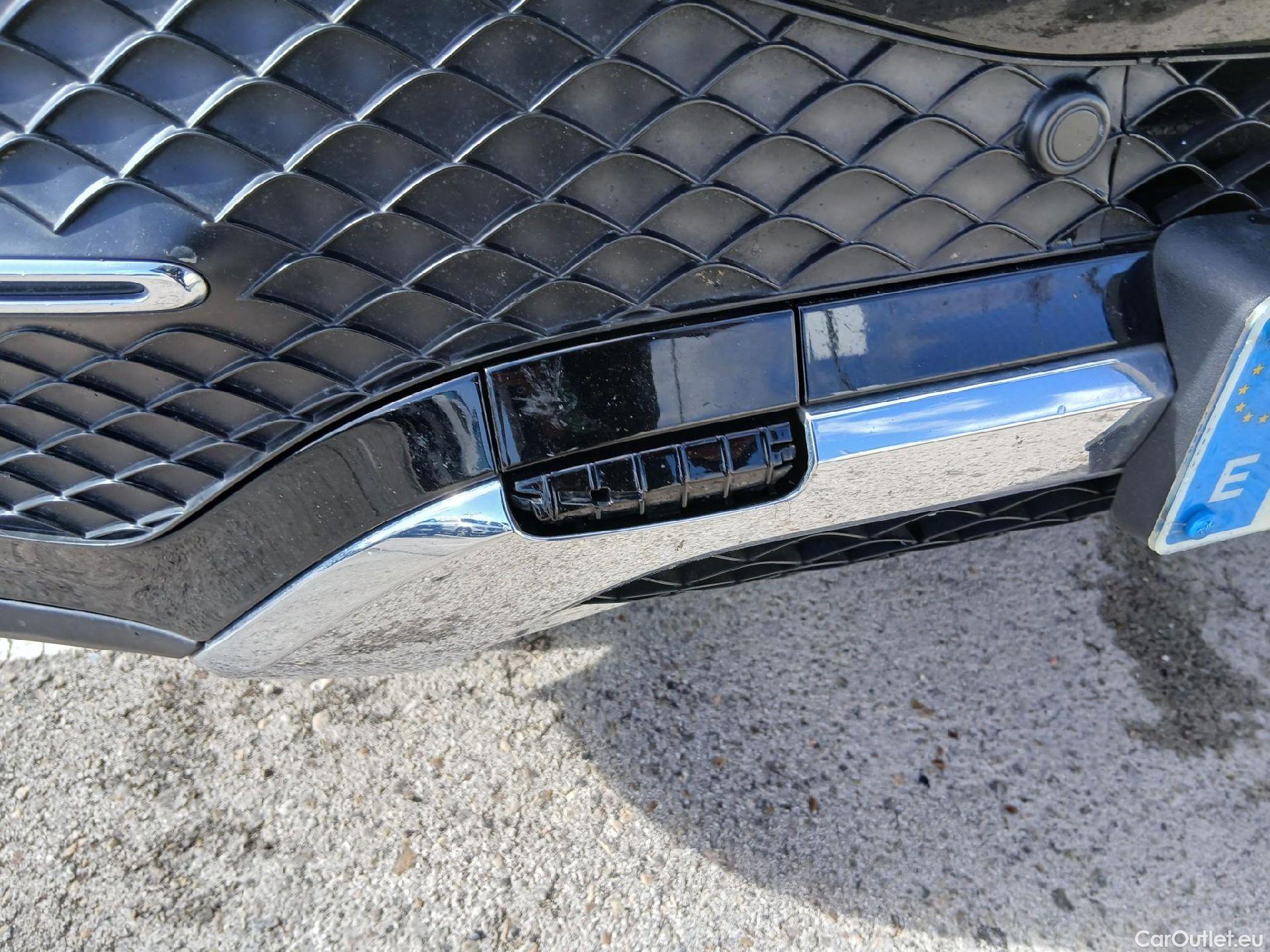  Mercedes  G-Klasee MERCEDES-BENZ GLE / 2018 / 5P / todoterreno GLE 350 de 4MATIC (Híbrido Enchufable) #9