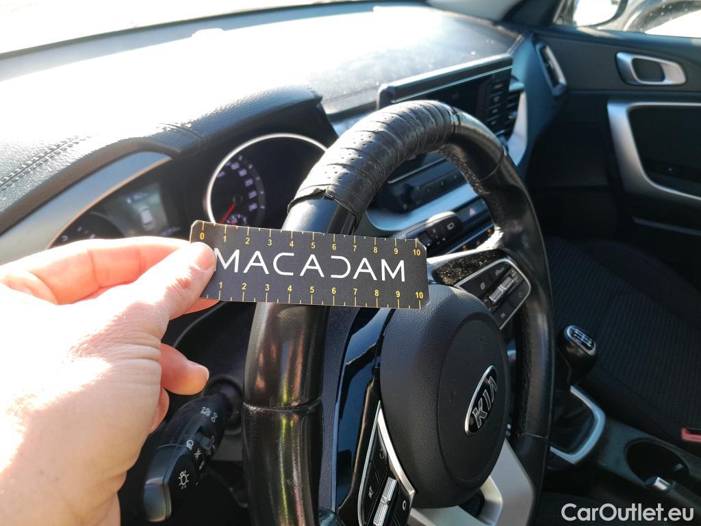  KIA  Cee'd KIA Ceed / 2018 / 5P / berlina con portón 1.0 T-GDi 88kW (120CV) Concept #30