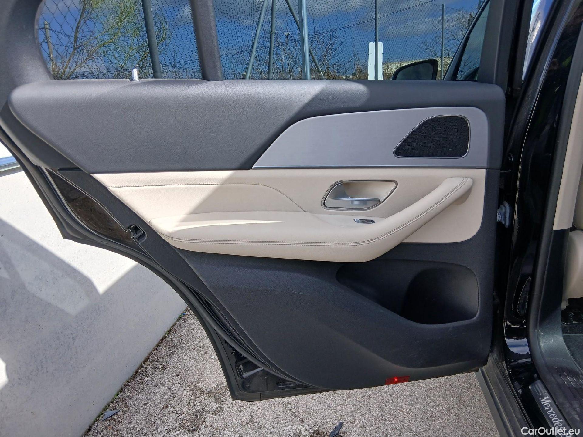  Mercedes  G-Klasee MERCEDES-BENZ GLE / 2018 / 5P / todoterreno GLE 350 de 4MATIC (Híbrido Enchufable) #36