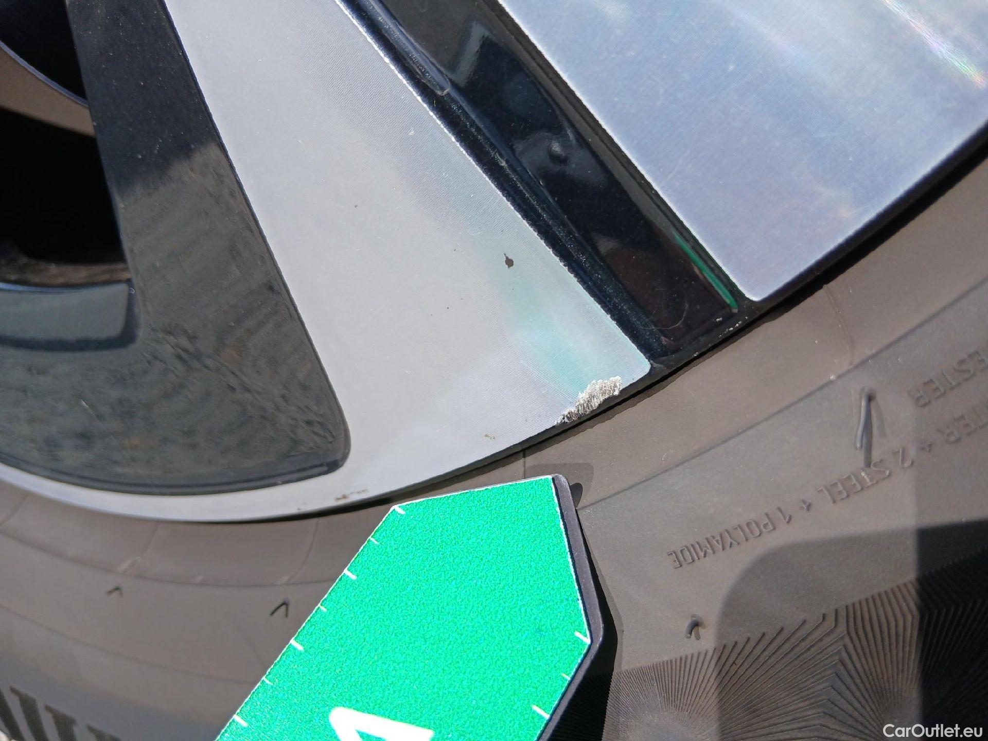  Mercedes  G-Klasee MERCEDES-BENZ GLE / 2018 / 5P / todoterreno GLE 350 de 4MATIC (Híbrido Enchufable) #74