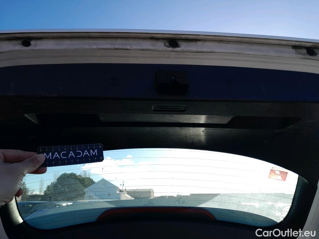  KIA  Cee'd KIA Ceed / 2018 / 5P / berlina con portón 1.0 T-GDi 88kW (120CV) Concept #27