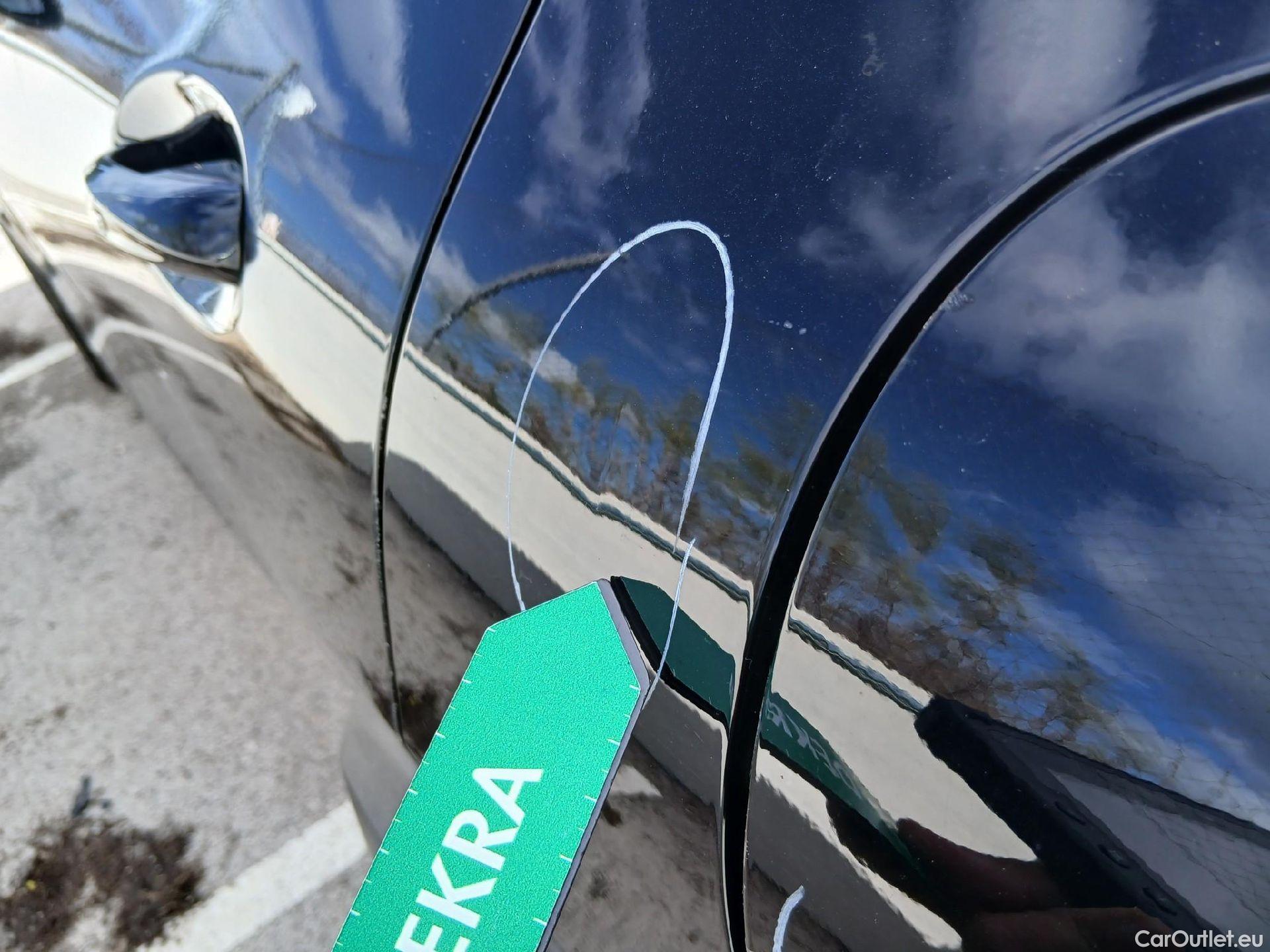  Mercedes  G-Klasee MERCEDES-BENZ GLE / 2018 / 5P / todoterreno GLE 350 de 4MATIC (Híbrido Enchufable) #40