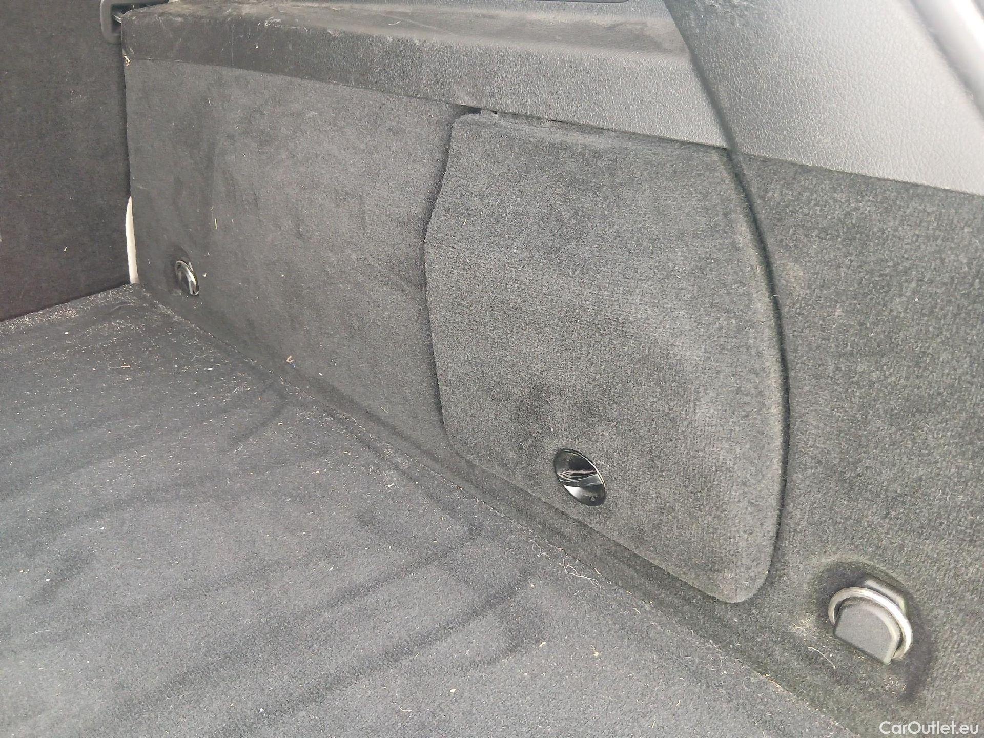  Mercedes  G-Klasee MERCEDES-BENZ GLE / 2018 / 5P / todoterreno GLE 350 de 4MATIC (Híbrido Enchufable) #2