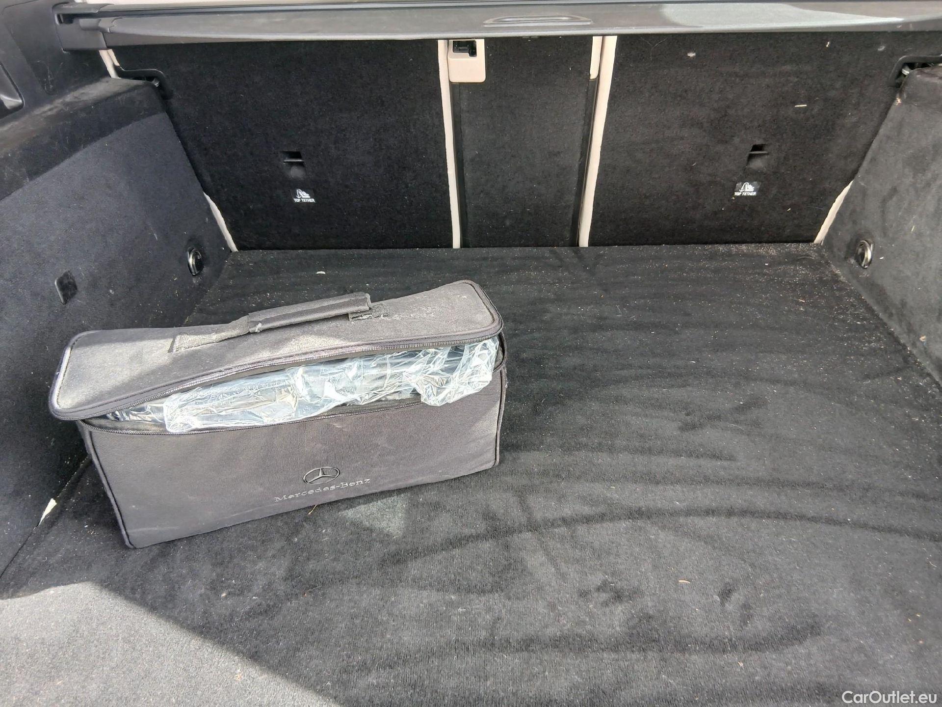  Mercedes  G-Klasee MERCEDES-BENZ GLE / 2018 / 5P / todoterreno GLE 350 de 4MATIC (Híbrido Enchufable) #82