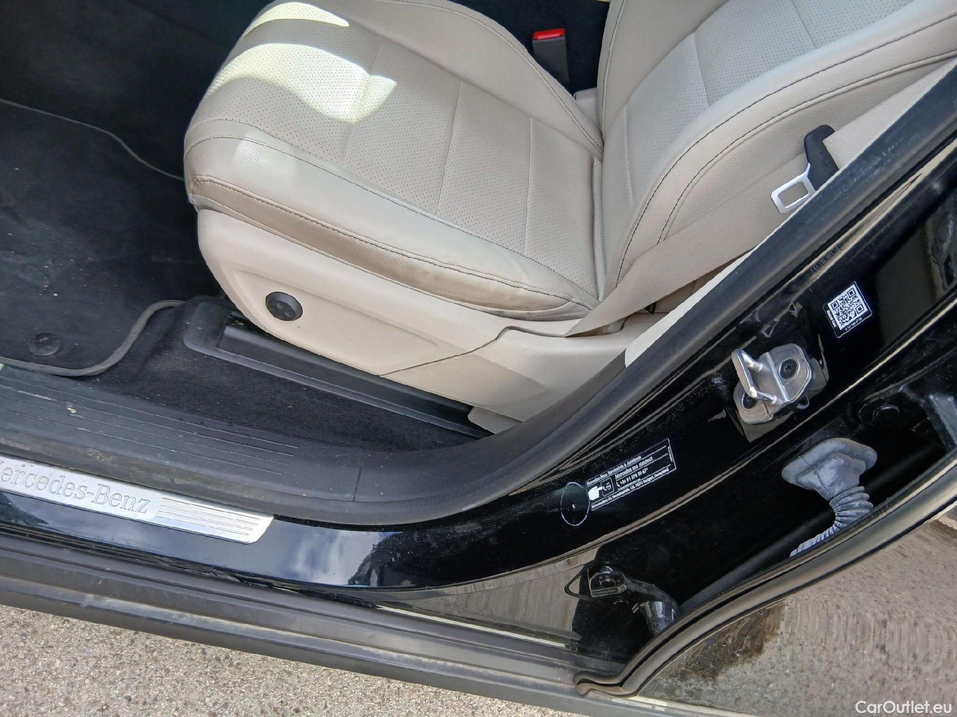  Mercedes  G-Klasee MERCEDES-BENZ GLE / 2018 / 5P / todoterreno GLE 350 de 4MATIC (Híbrido Enchufable) #33