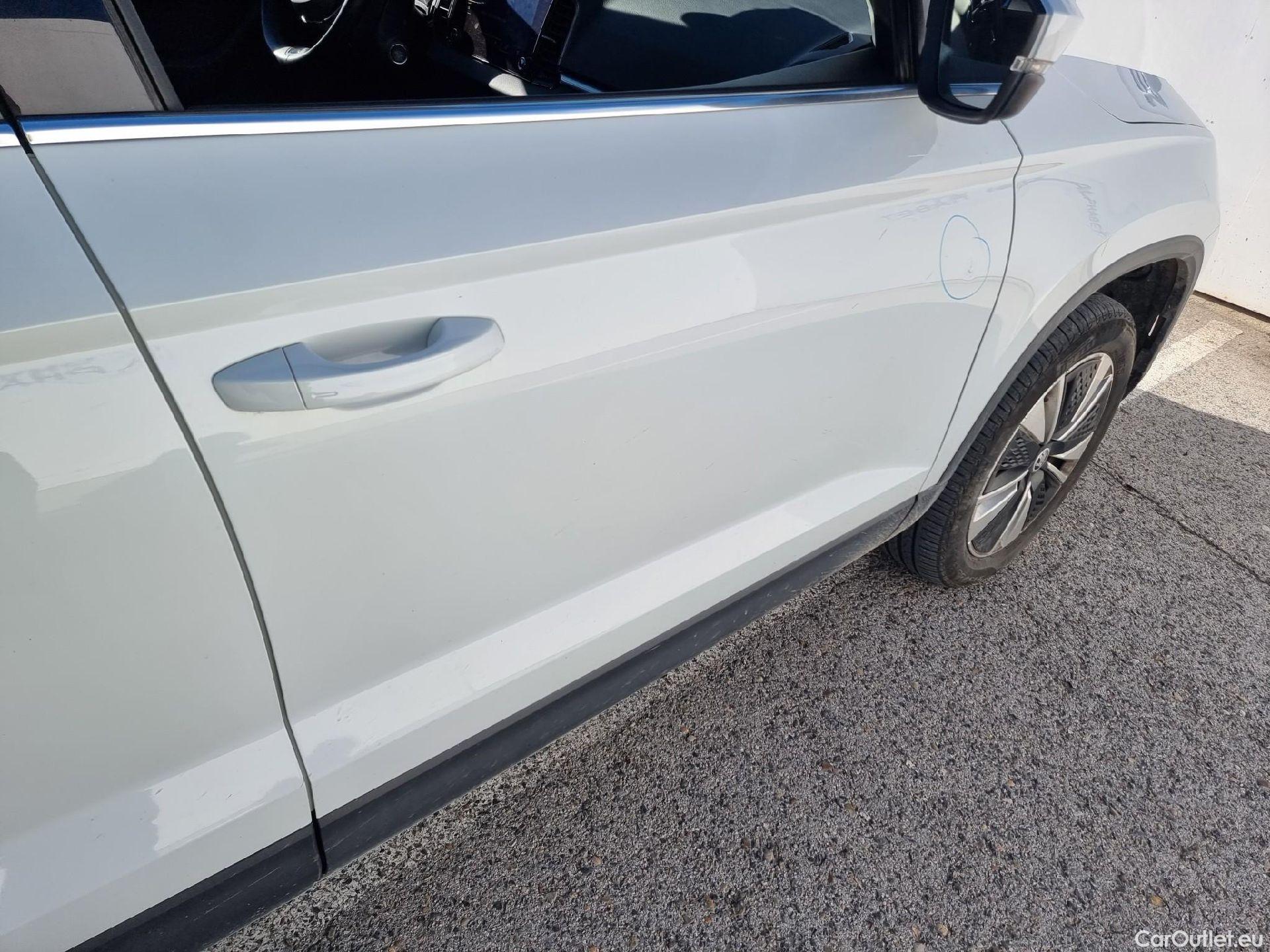  Skoda  Karoq SKODA  / 2017 / 5P / todoterreno 2.0 TDI 85kW (115CV) Ambition #29