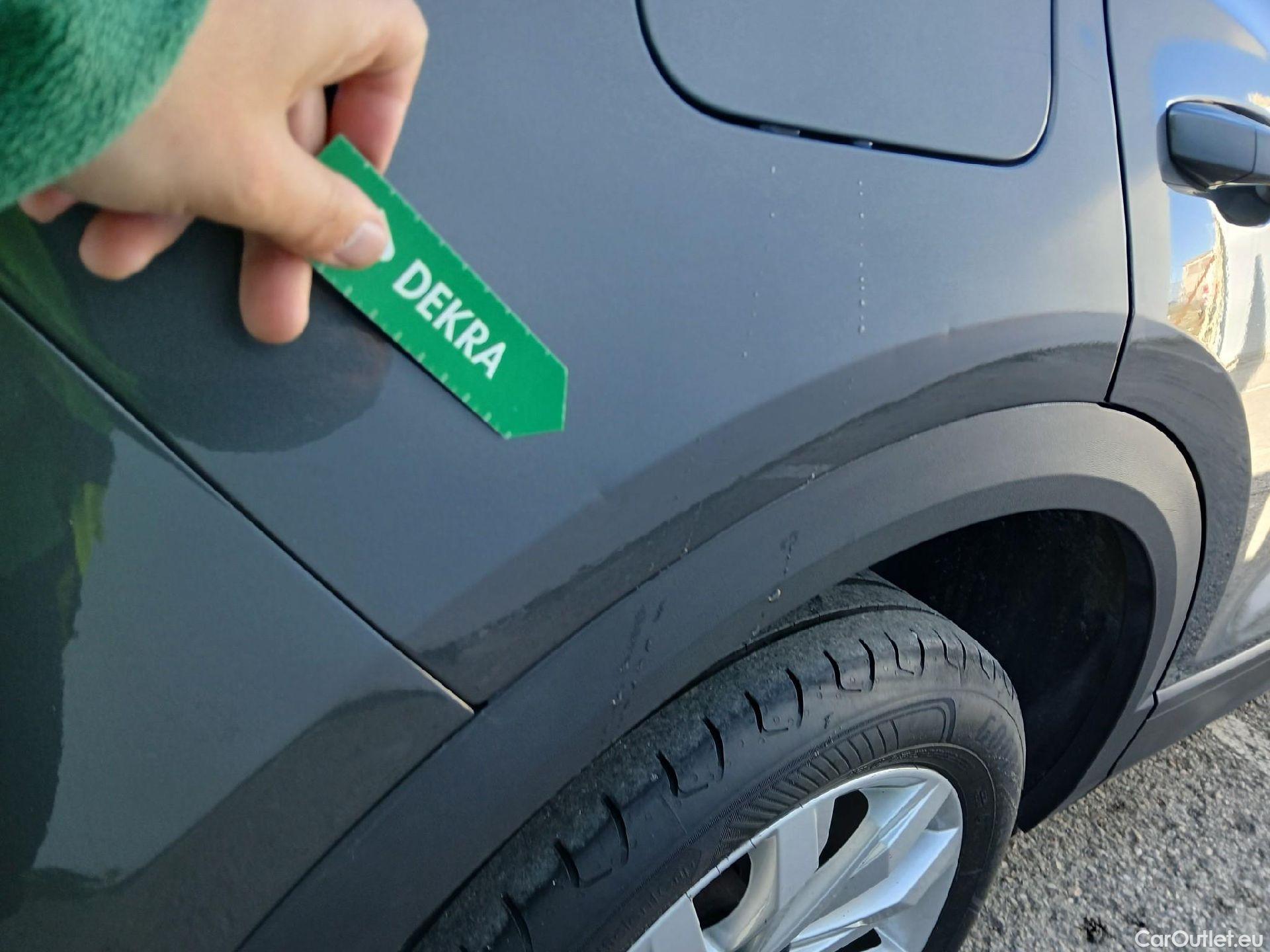  Volkswagen  T-ROC VOLKSWAGEN  / 2017 / 5P / todoterreno Advance 2.0 TDI 110kW (150CV) DSG (AC2) #21