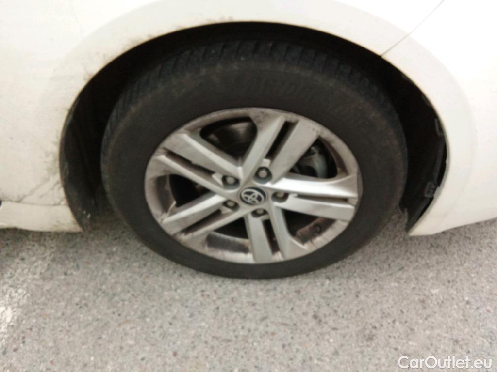  Toyota  Corolla TOYOTA  1.8 125H ACTIVE TECH E-CVT #9