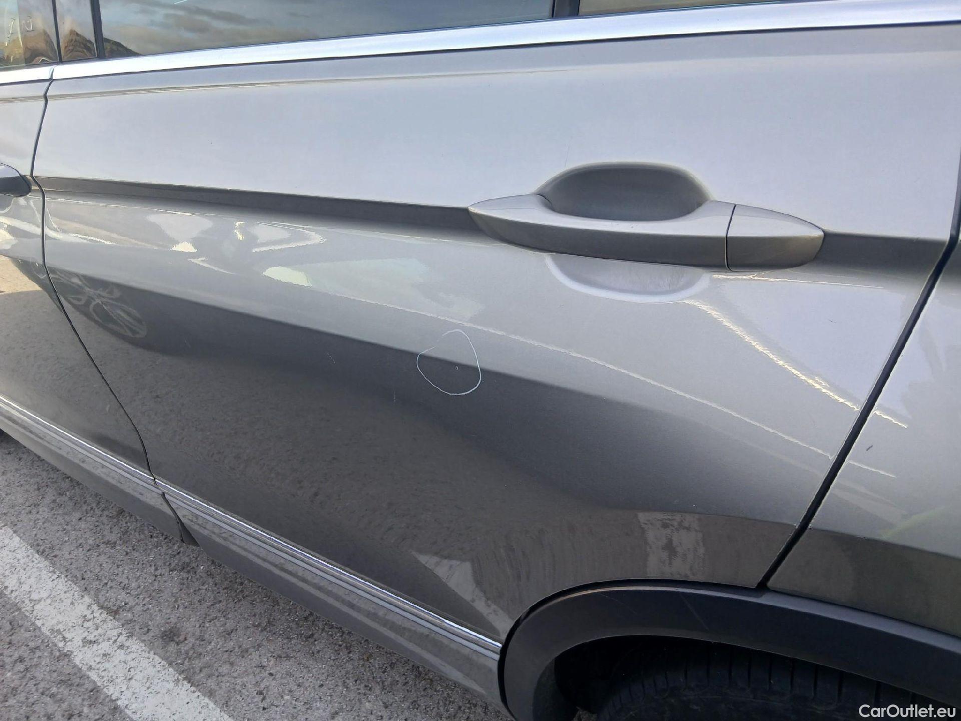  Volkswagen  Tiguan VOLKSWAGEN  / 2016 / 5P / todoterreno Advance 2.0 TDI 110kW (150CV) DSG #14