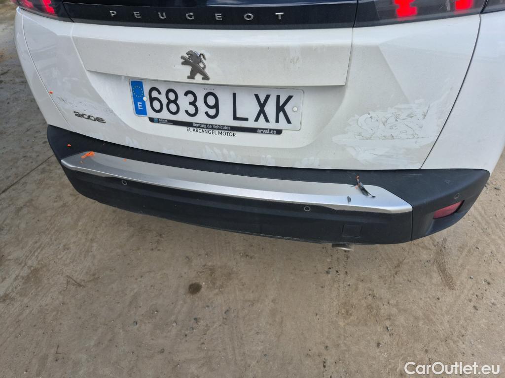  Peugeot  2008 PEUGEOT  / 2019 / 5P / todoterreno Allure BlueHDI 81kW (110CV) #15